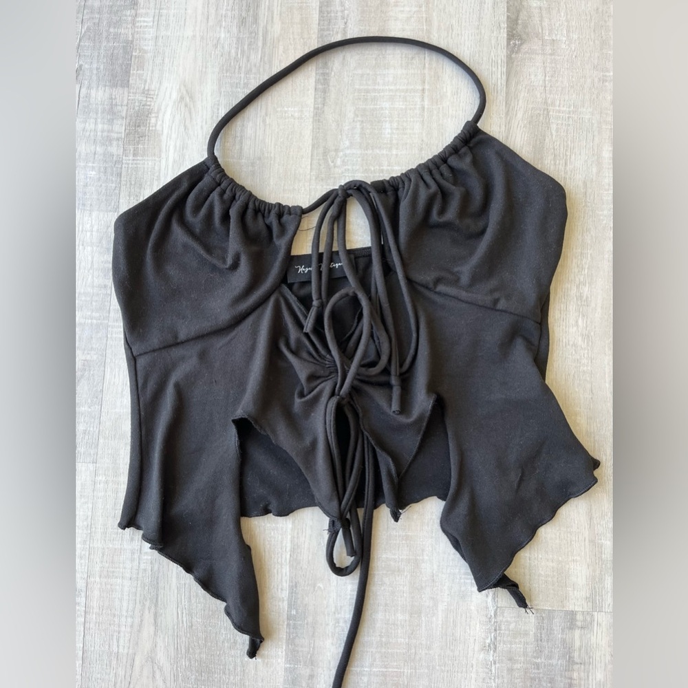 HAZEL BOUTIQUE Black Halter Tie-Front Halter Top Size Small